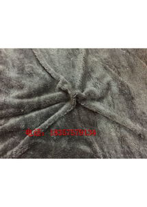 紹興柯橋北極絨燙光單面素色針織面料的特性與應(yīng)用