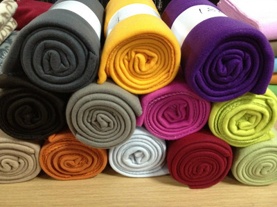 紹興縣立天針紡 專業(yè)供應(yīng)雙面絨毯子批發(fā)，打造舒適家居與商業(yè)之選