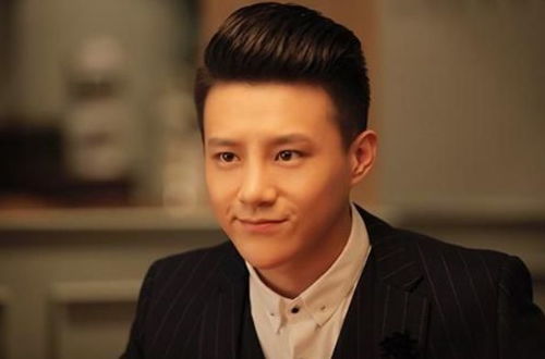 從洗發(fā)水廣告到百萬(wàn)粉絲 一位演員的逆襲之路